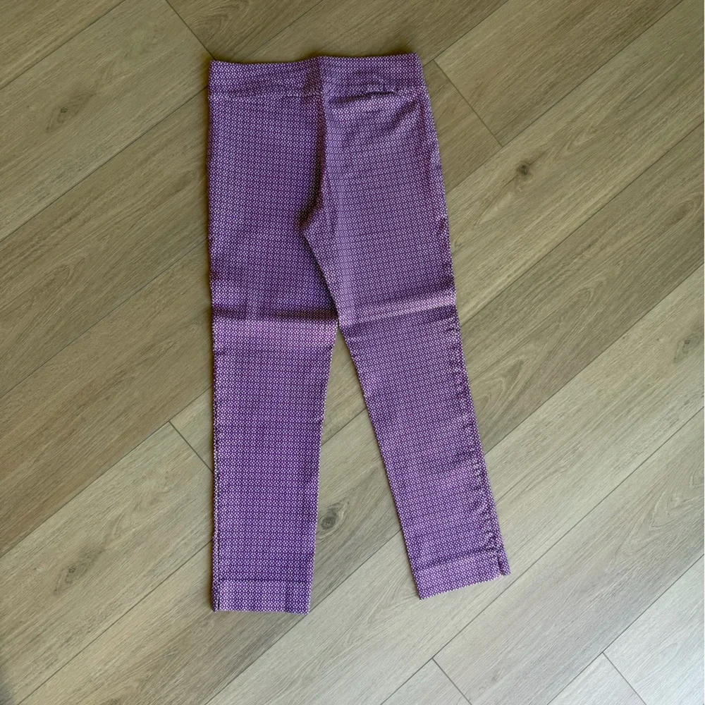 Ladies Purple Patterned Stretch Crop pants - Picture 6 of 8